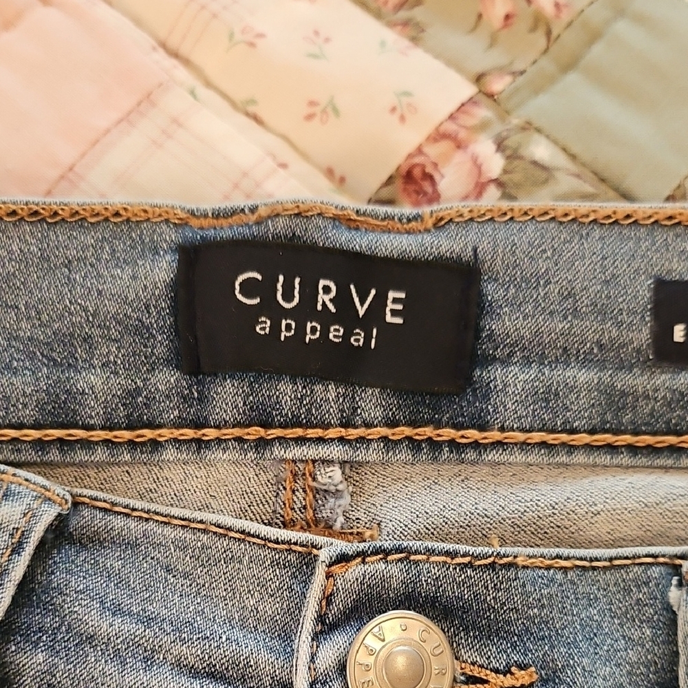 Curve Appeal High Rise Essential Skinny Jeans  - 4/27 - Picture 7 of 8